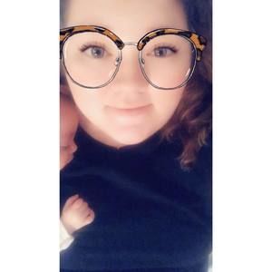 Meet your Posher, Nikki